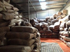 thuốc lào được bảo quản tại khothuốc lào được bảo quản tại kho